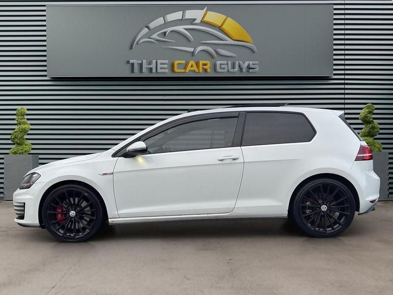 Używany VW Golf VII GTI 2015 Biały Hatchback