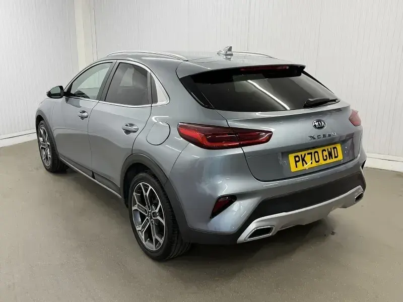 Used Kia XCeed 140 HP (102 kW) 2020 Silver SUV