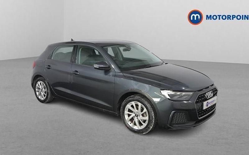 Usado Audi A1 Sportback Sport 95 HP (69 kW) 2026 Citadino