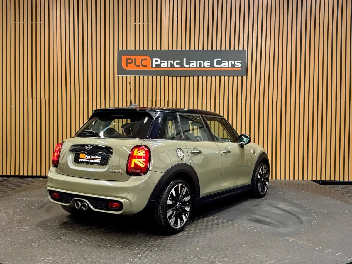 Używany Mini Cooper S Hatch 2019 Szary Hatchback