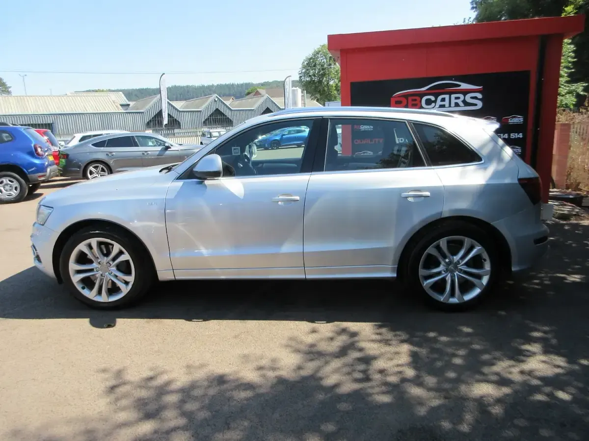 Used Audi SQ5 340 HP (250 kW) 2013 Silver SUV