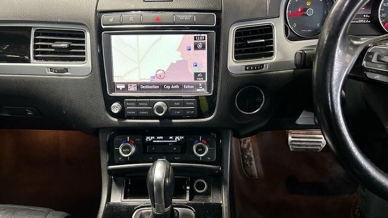 Used VW Touareg R-line Plus 2017 Black SUV