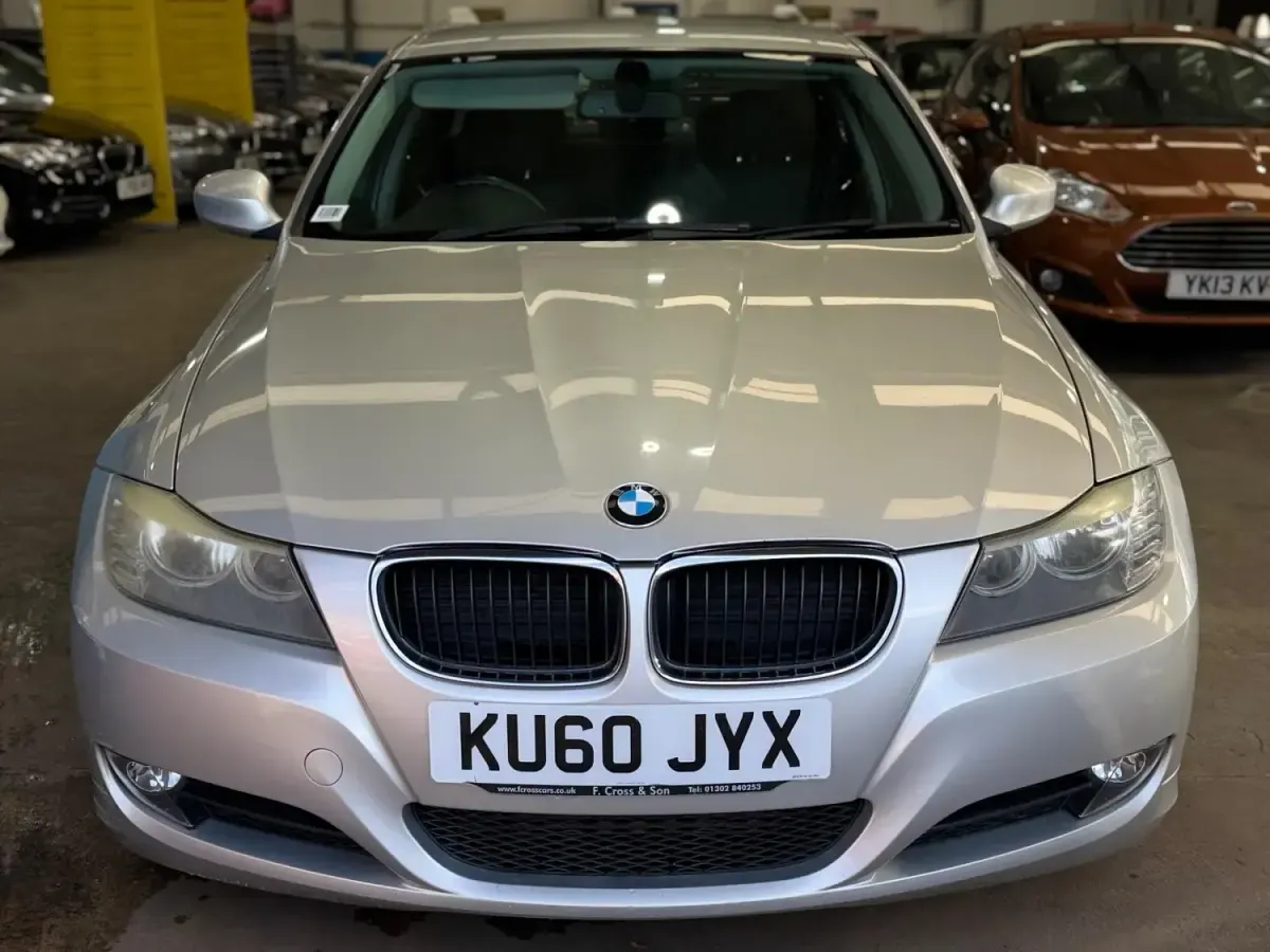 Used BMW 320 Efficient Dynamics 2011 Silver Sedan