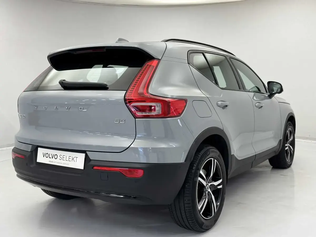 Used Volvo XC40 Plus 161 HP (118 kW) 2024 SUV