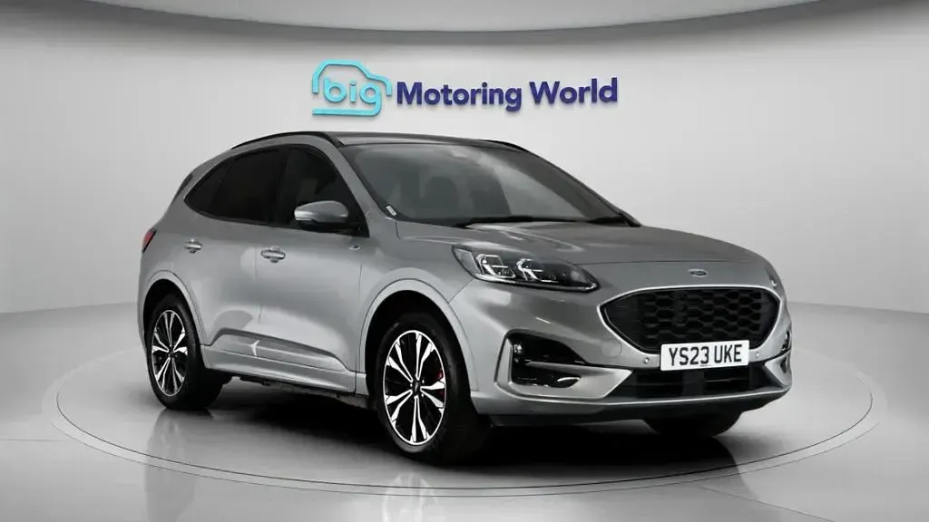 Used Ford Kuga ST-Line X 225 HP (165 kW) 2023 SUV