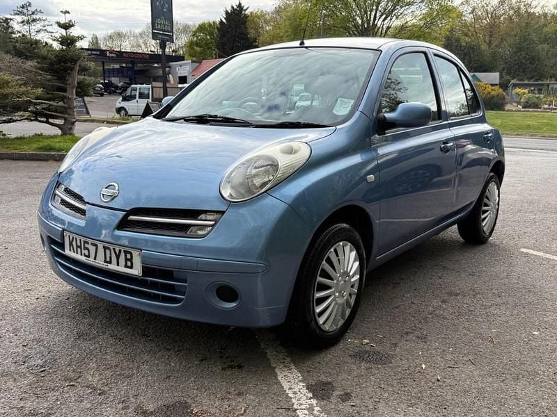 Begagnad Nissan Micra 79 HK (58 kW) 2007 Blå Halvkombi