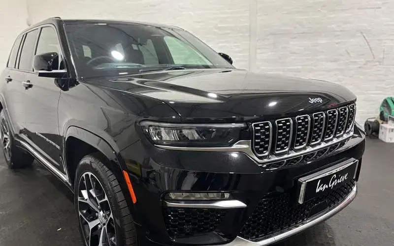 Used Jeep Grand Cherokee Summit 381 HP (280 kW) 2026 SUV