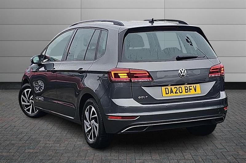 Used VW Golf VII Match 150 HP (110 kW) 2020 Indium grey Hatchback