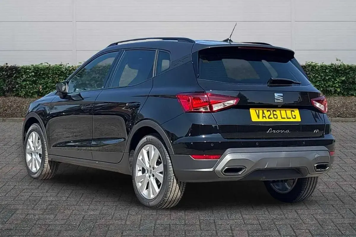 New Seat Arona FR First Edition 2026 Midnight black SUV