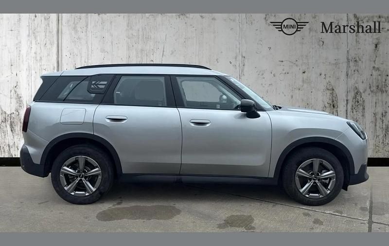 Used Mini Countryman Classic 170 HP (125 kW) 2024 Silver SUV