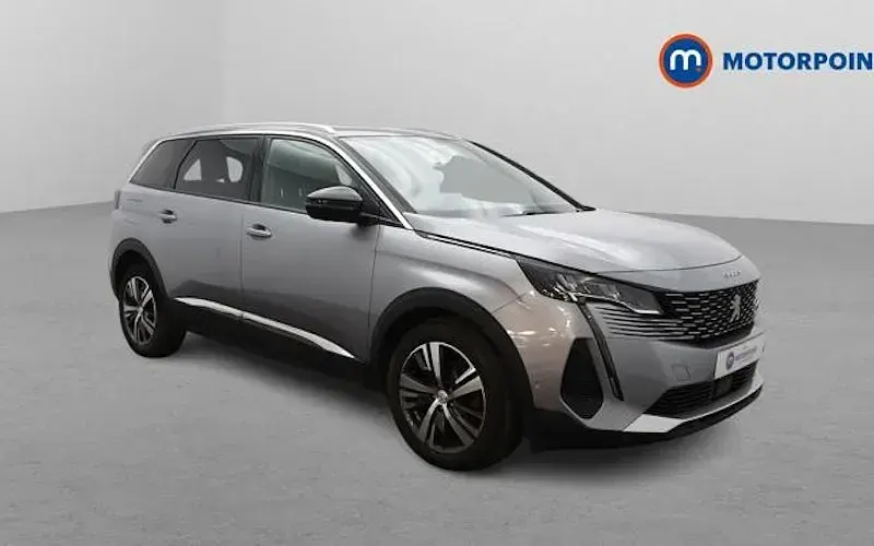 Used Peugeot 5008 Allure+ 131 HP (96 kW) 2023 SUV