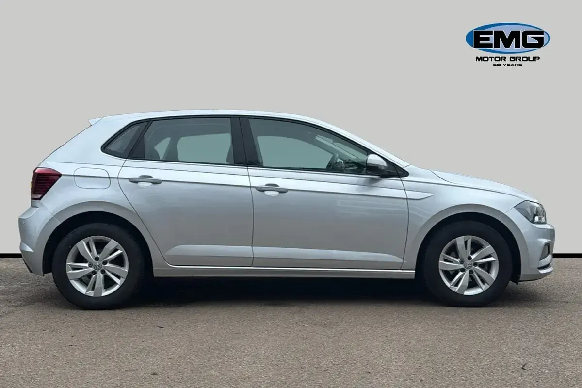 Second-hand VW Polo SE 80 CP (58 kW) 2020 Argintiu Hatchback