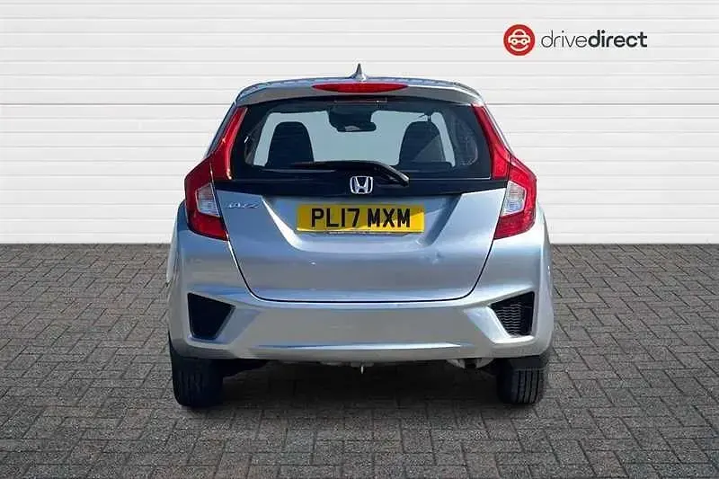 Second-hand Honda Jazz S 102 CP (75 kW) 2017 Argintiu Hatchback