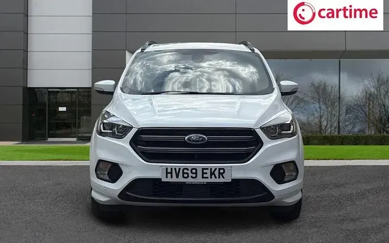 Used Ford Kuga ST-Line 180 HP (132 kW) 2019 White SUV