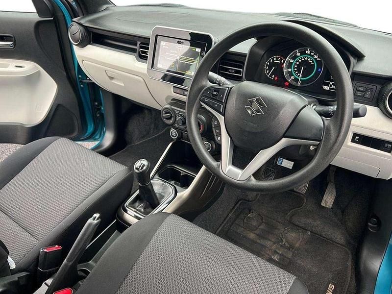 Used Suzuki Ignis SZ-T 90 HP (66 kW) 2018 Blue SUV
