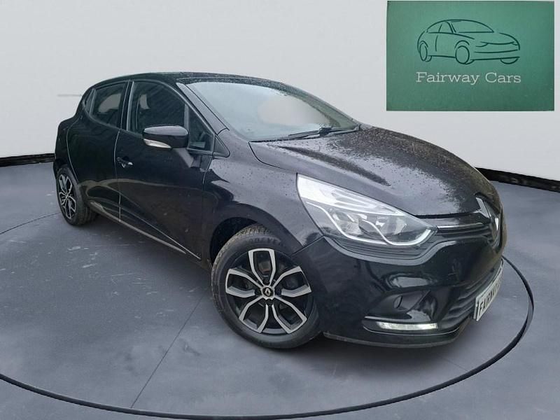 Black Used 2025 Renault Clio V Play Hatchback | £4,500 - Image 1/4