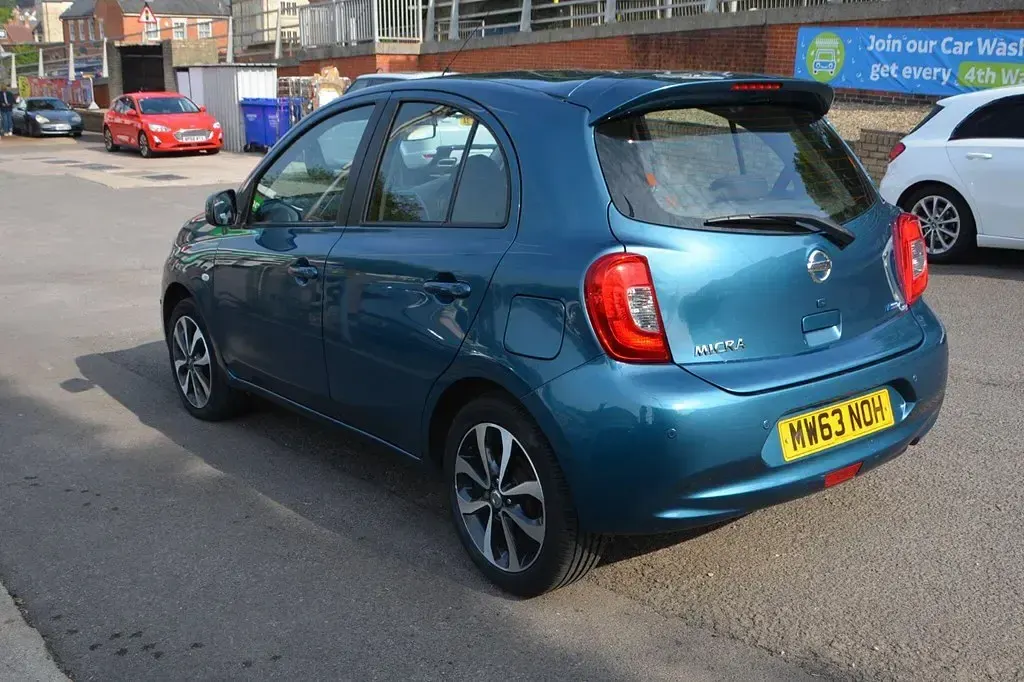 Używany Nissan Micra Tekna 2013 Niebieski Hatchback