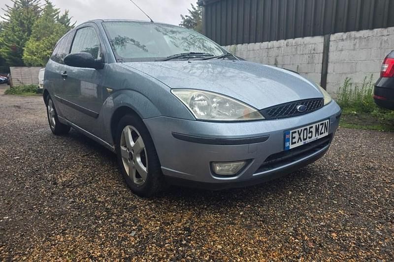 Blue Used 2005 Ford Focus Hatchback | £695 (Super price) - Image 1/1