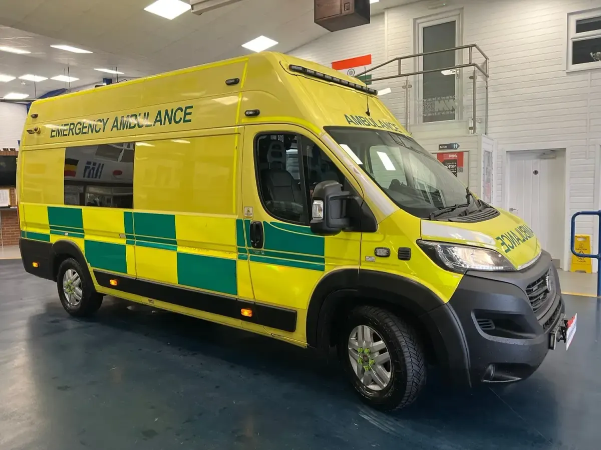 Used Fiat Ducato 180 HP (132 kW) 2020 Yellow Van