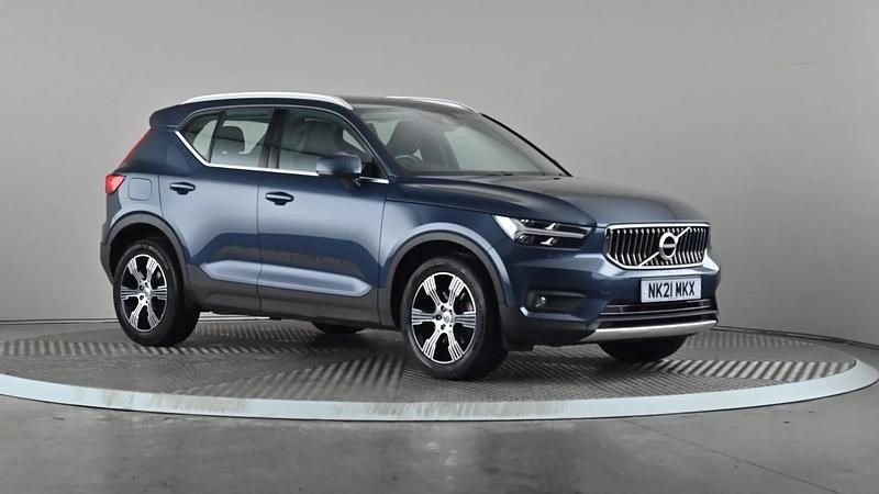 Blue Used 2021 Volvo XC40 Inscription SUV | £19,498 (Good price) - Image 1/4