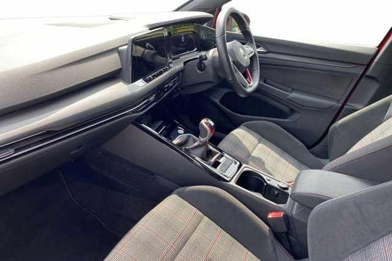 Image 2/4