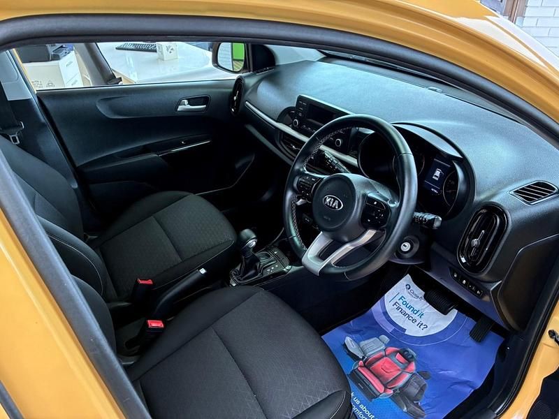 Used Kia Picanto 66 HP (48 kW) 2021 Yellow Hatchback