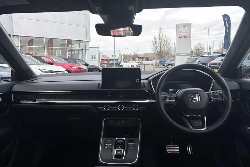 Used Honda CR-V Advance 184 HP (135 kW) 2024 White SUV