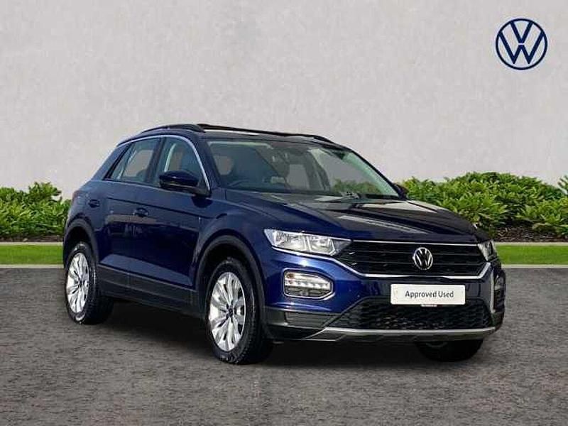 Blue Used 2021 VW T-Roc SE SUV | £16,290 (Fair price) - Image 1/4