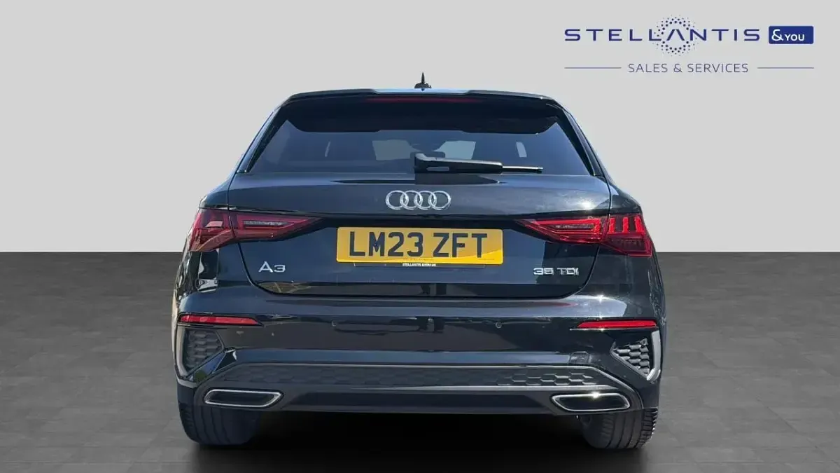 Used Audi A3 Sportback S-Line 148 HP (108 kW) 2023 Black Hatchback