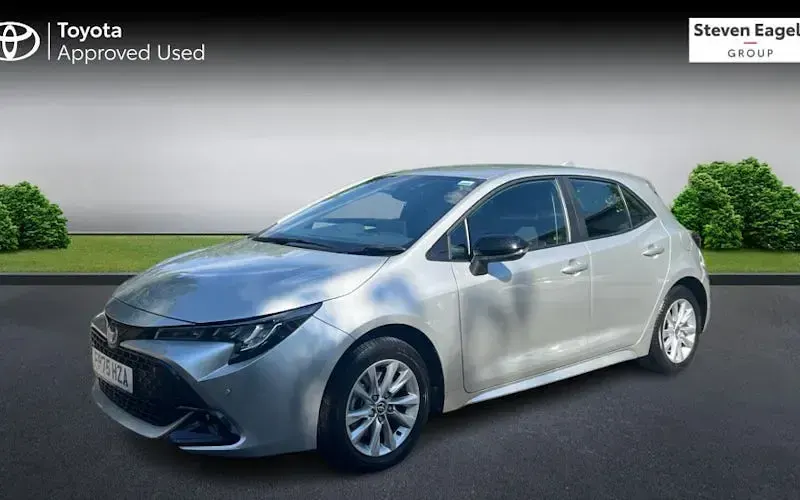 Used Toyota Corolla 178 HP (130 kW) 2025 Silver Hatchback