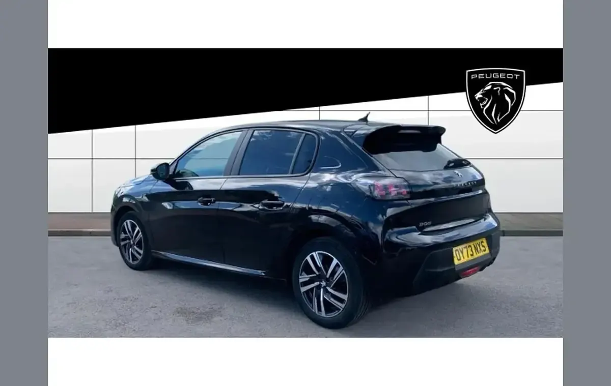 Used Peugeot 208 Active+ 102 HP (75 kW) 2023 Black Hatchback