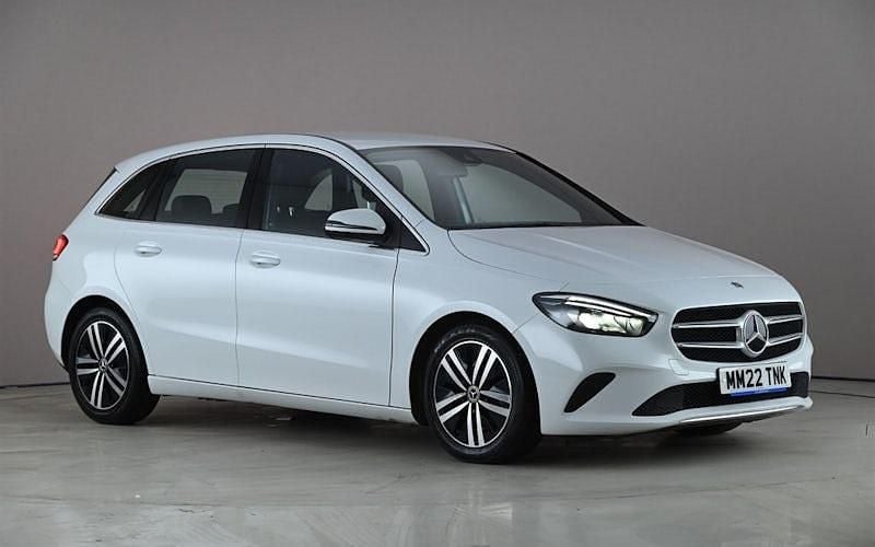 Usado Mercedes B180 136 CV (100 kW) 2022 Monovolumen