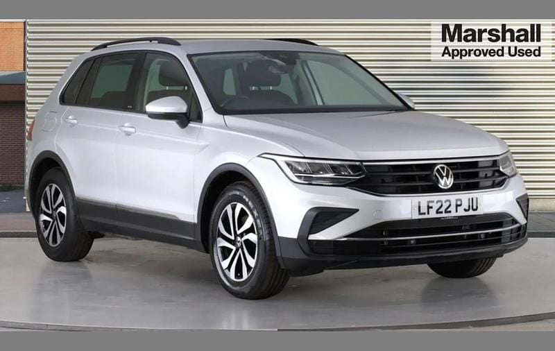 Used VW Tiguan Active 150 HP (110 kW) 2022 Silver SUV