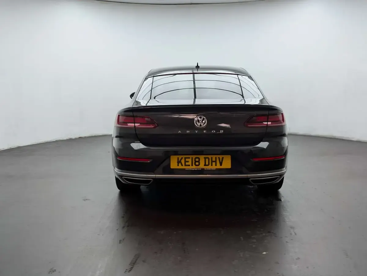 Używany VW Arteon Elegance 190 KM (139 kW) 2018 Szary Hatchback