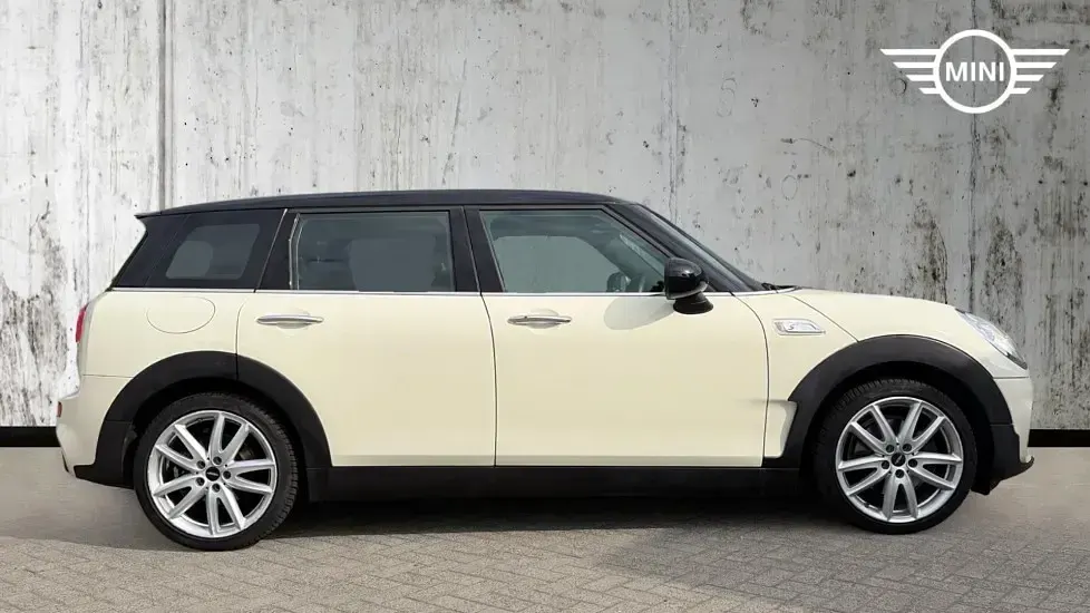 Used Mini Cooper S Clubman 189 HP (139 kW) 2016 White Estate