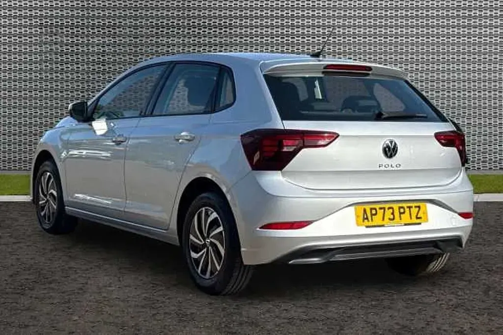 Used VW Polo 95 HP (69 kW) 2024 Hatchback