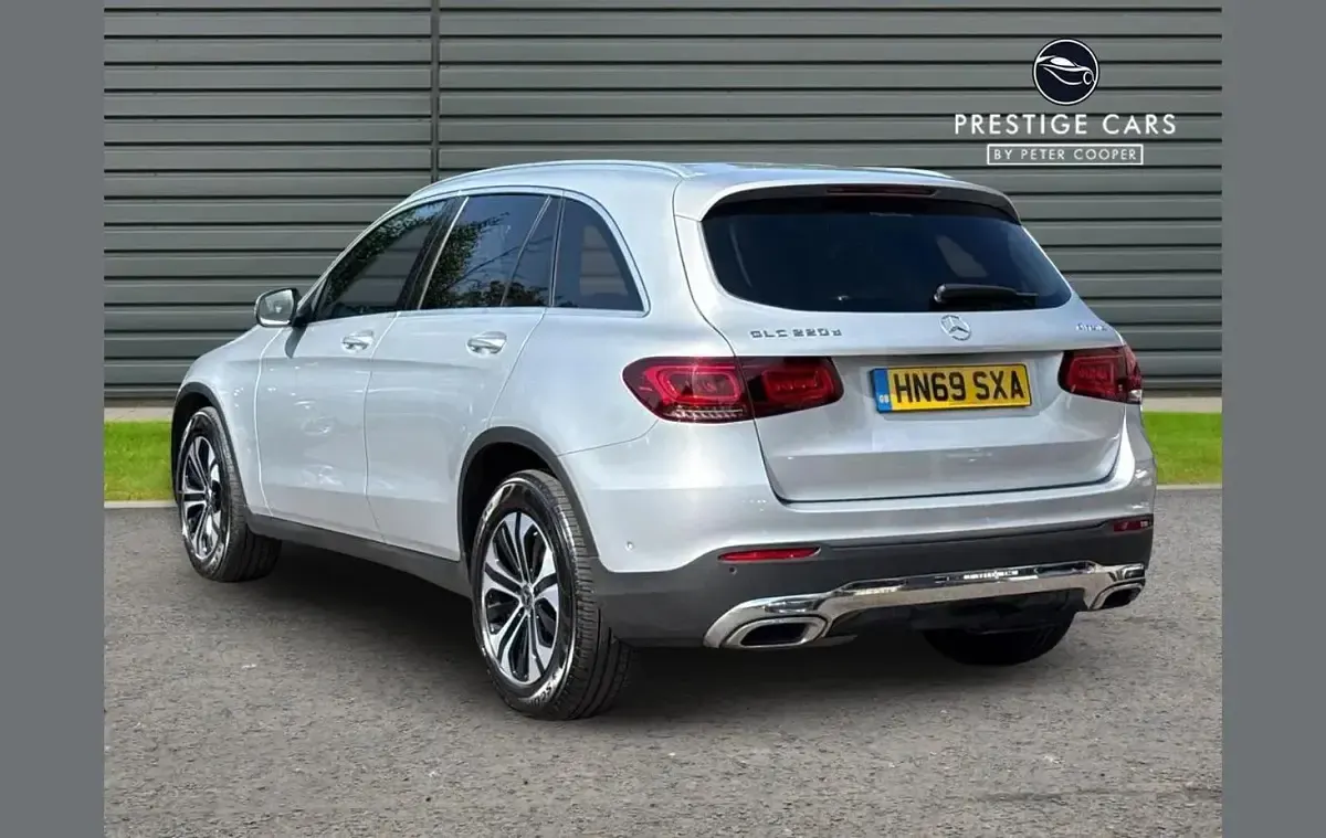 Used Mercedes GLC220 194 HP (142 kW) 2019 Silver SUV
