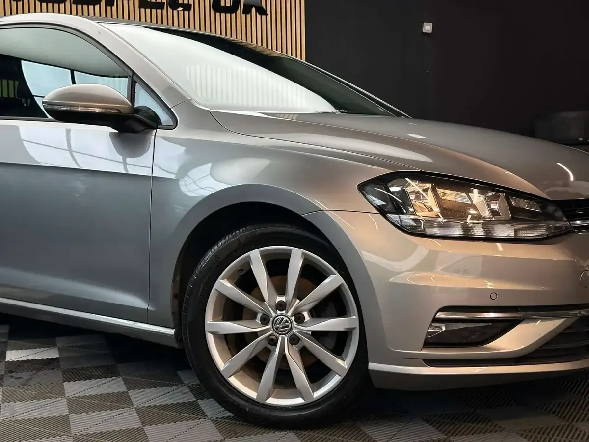 Used VW Golf VII GT 150 HP (110 kW) 2017 Silver Hatchback