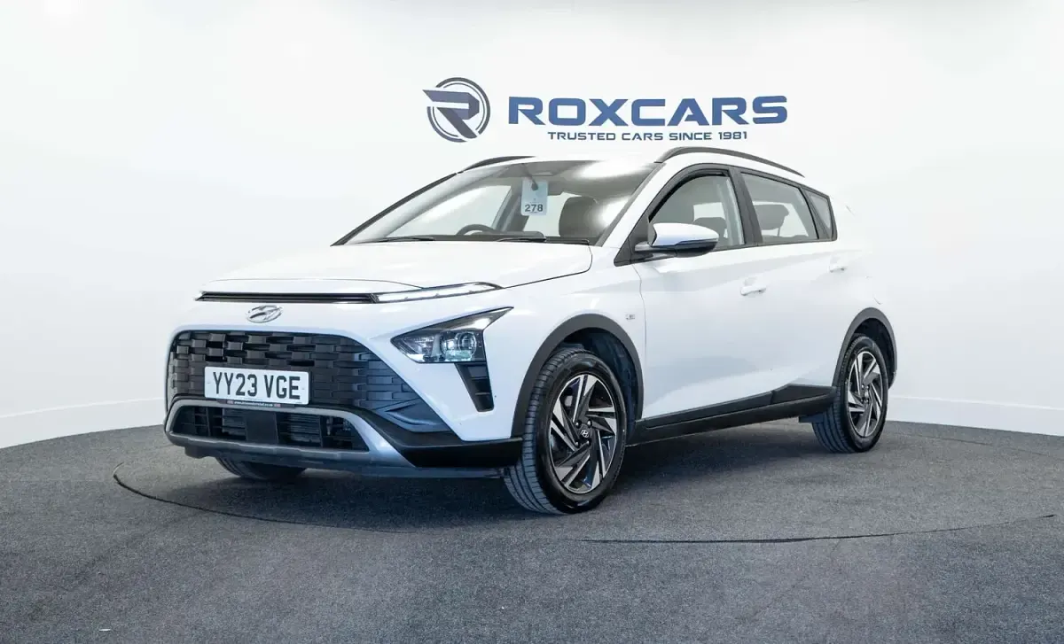 Używany Hyundai Bayon SE 100 KM (73 kW) 2023 Biały SUV