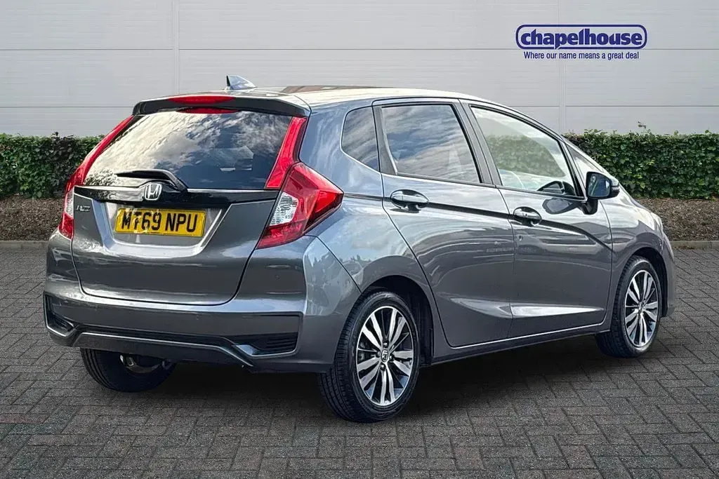 Used Honda Jazz EX 102 HP (75 kW) 2019 Grey Hatchback