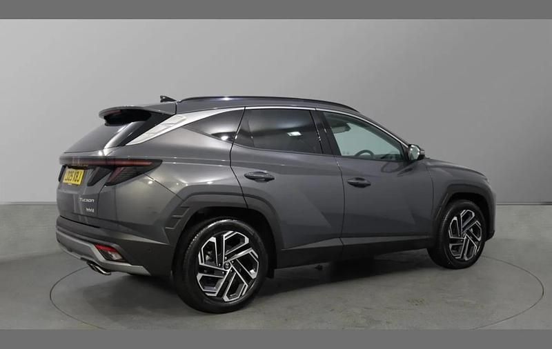 Used Hyundai Tucson Ultimate 211 HP (155 kW) 2025 Grey SUV