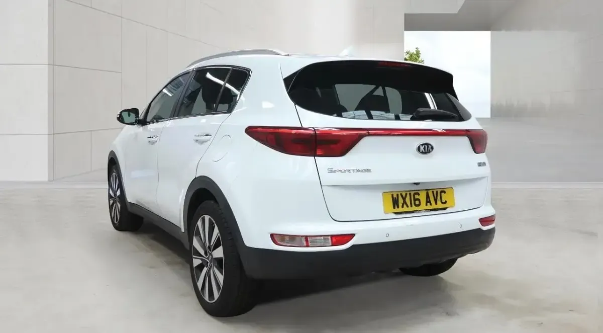 Used Kia Sportage 2016 White SUV
