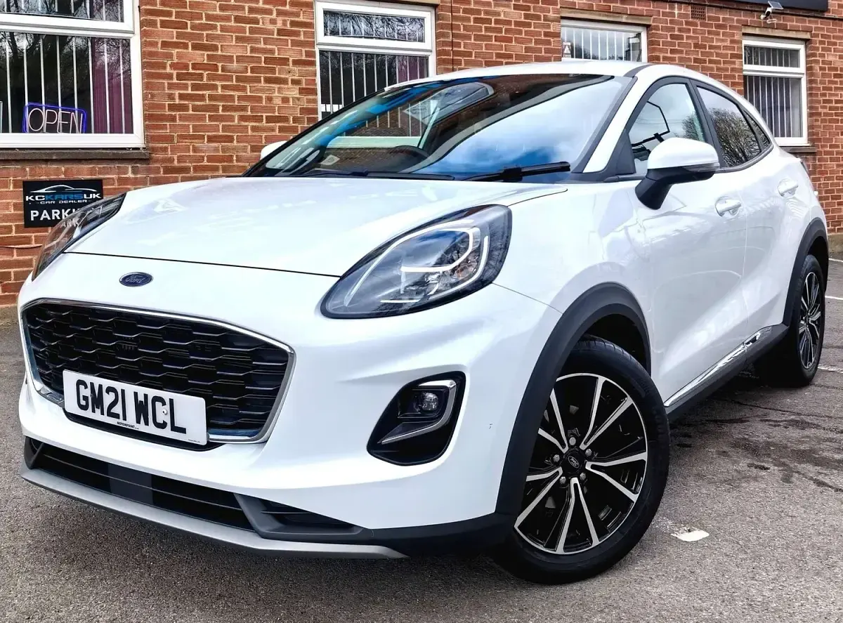 Used Ford Puma Titanium 125 HP (91 kW) 2021 White SUV