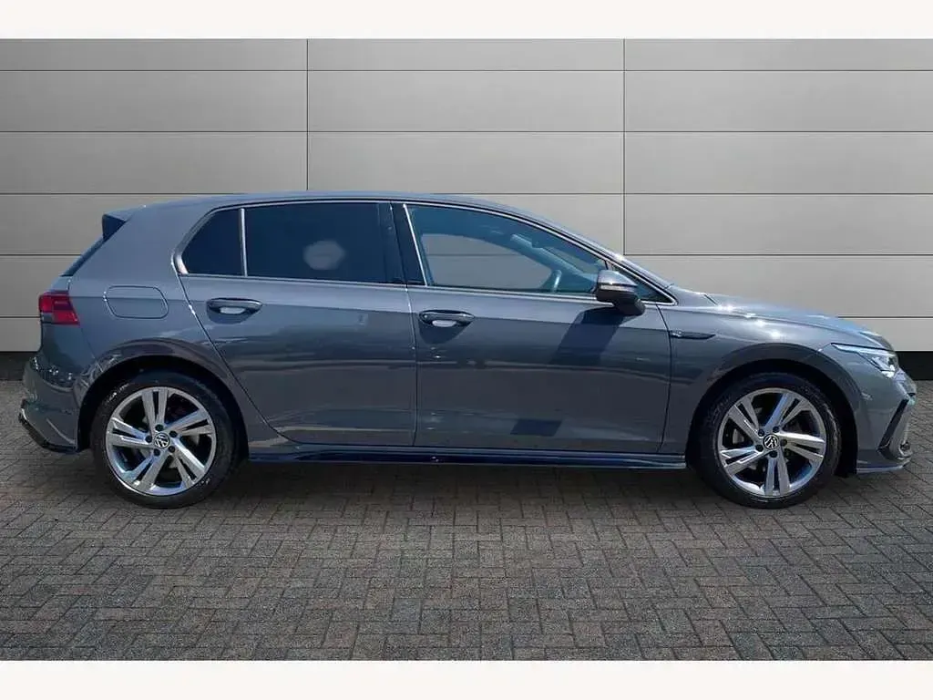 Used VW Golf VII R-line 130 HP (95 kW) 2021 Grey Hatchback