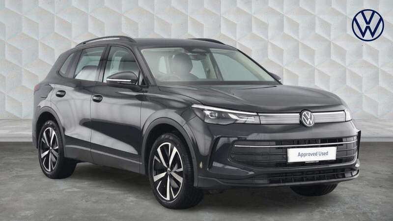 Grey Used 2024 VW Tiguan Life SUV | £29,375 (Good price) - Image 1/4