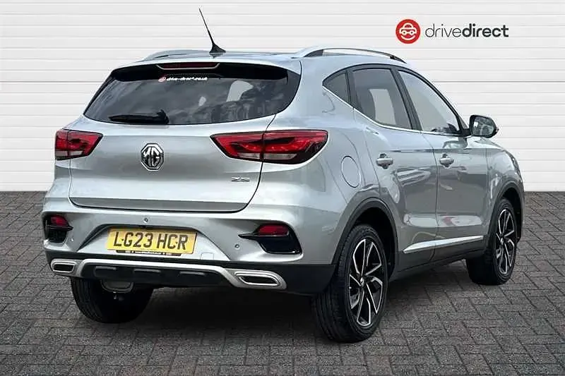 Used MG ZS Exclusive 106 HP (77 kW) 2023 Silver SUV
