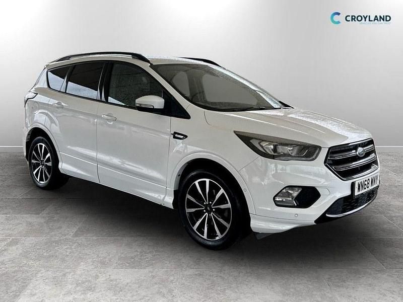 Used Ford Kuga ST-Line 120 HP (88 kW) 2018 White SUV