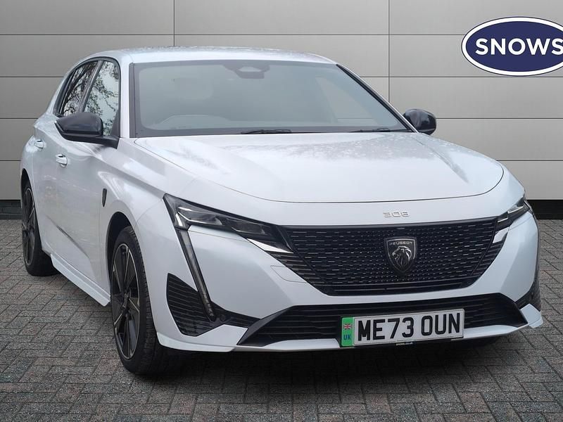 White Used 2024 Peugeot e-308 Hatchback | £18,390 (Fair price) - Image 1/4