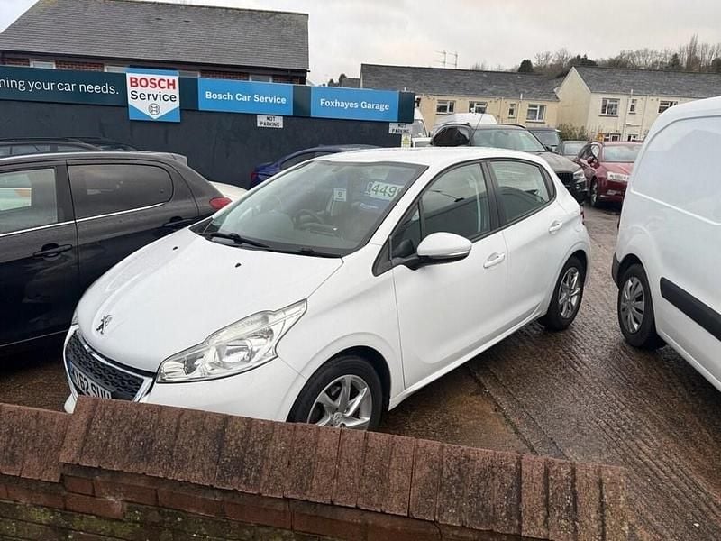 White Used 2012 Peugeot 208 Active Hatchback | £4,495 (A bit pricey) - Image 1/4