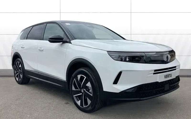 Second-hand Vauxhall Grandland X Ultimate 145 CP (106 kW) 2025 SUV